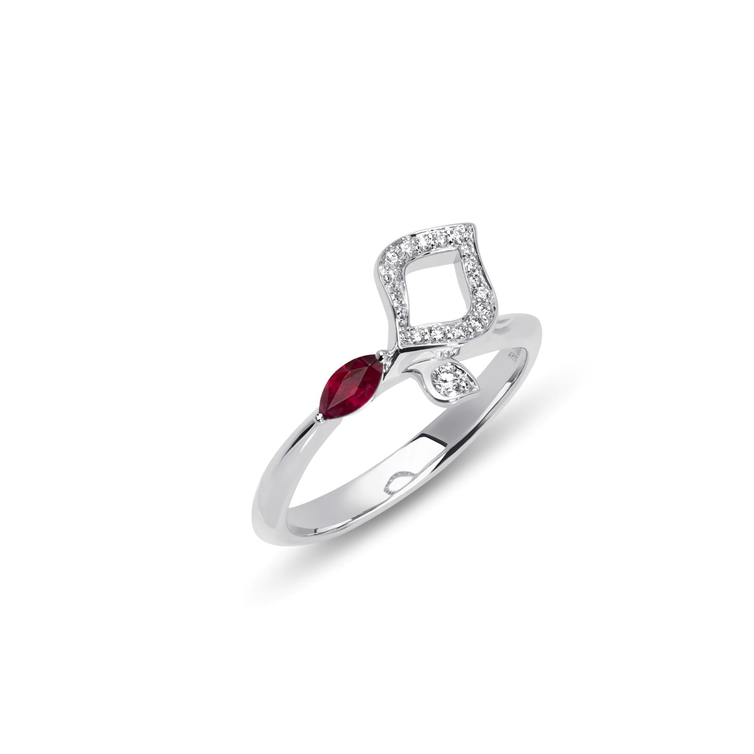 ruby Ring petite