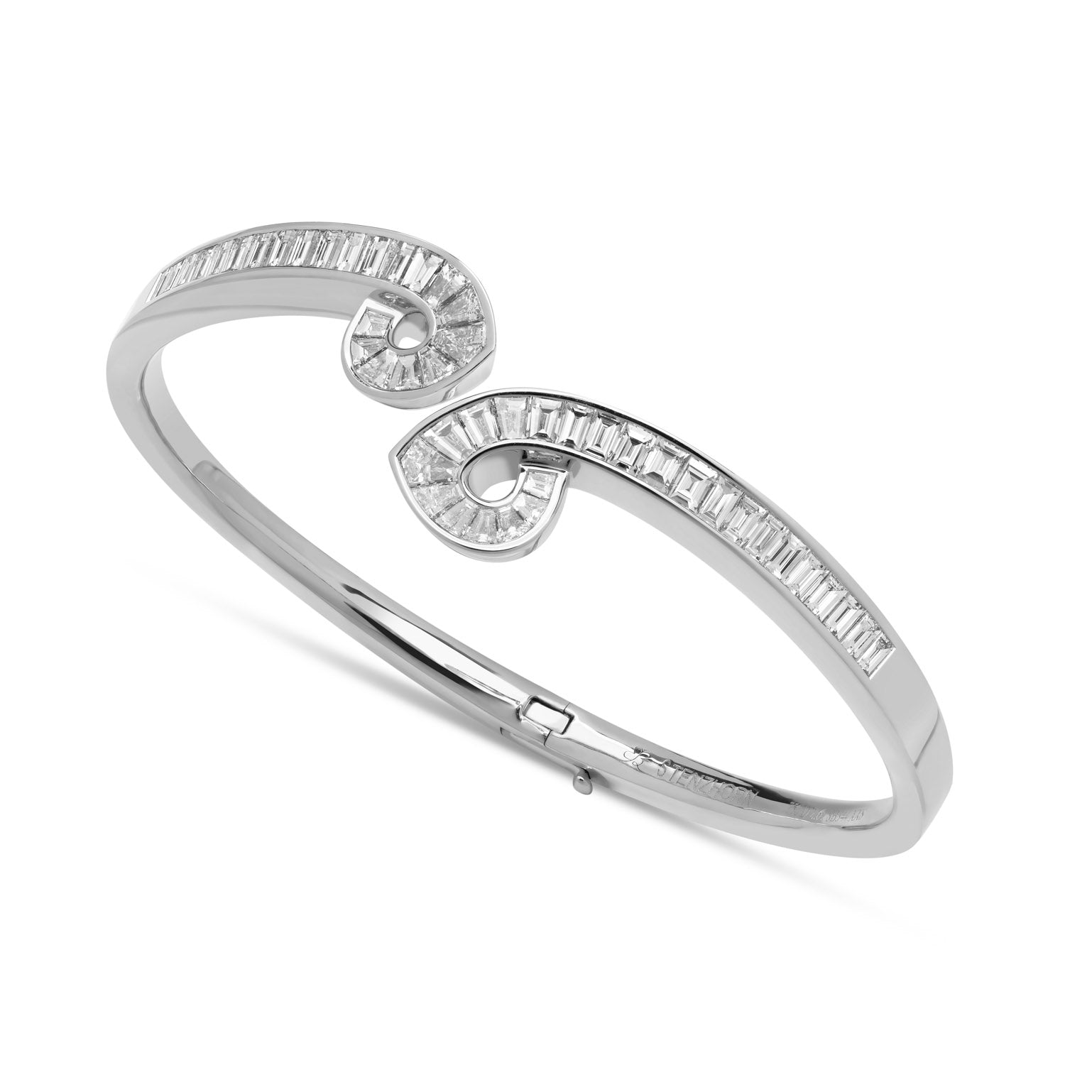 Armreif mit Baguette Diamanten