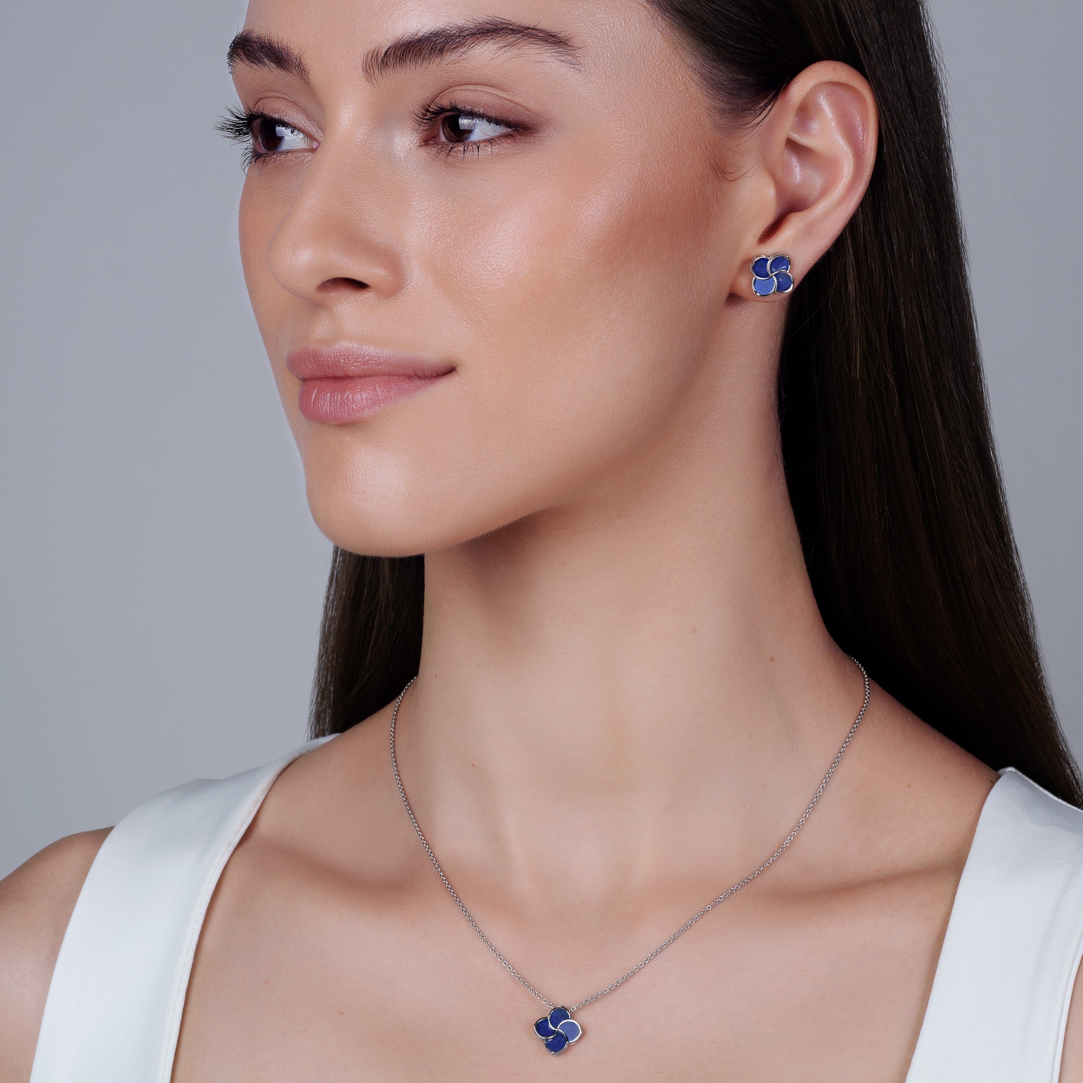 Mini Ohrringe mit Lapislazuli