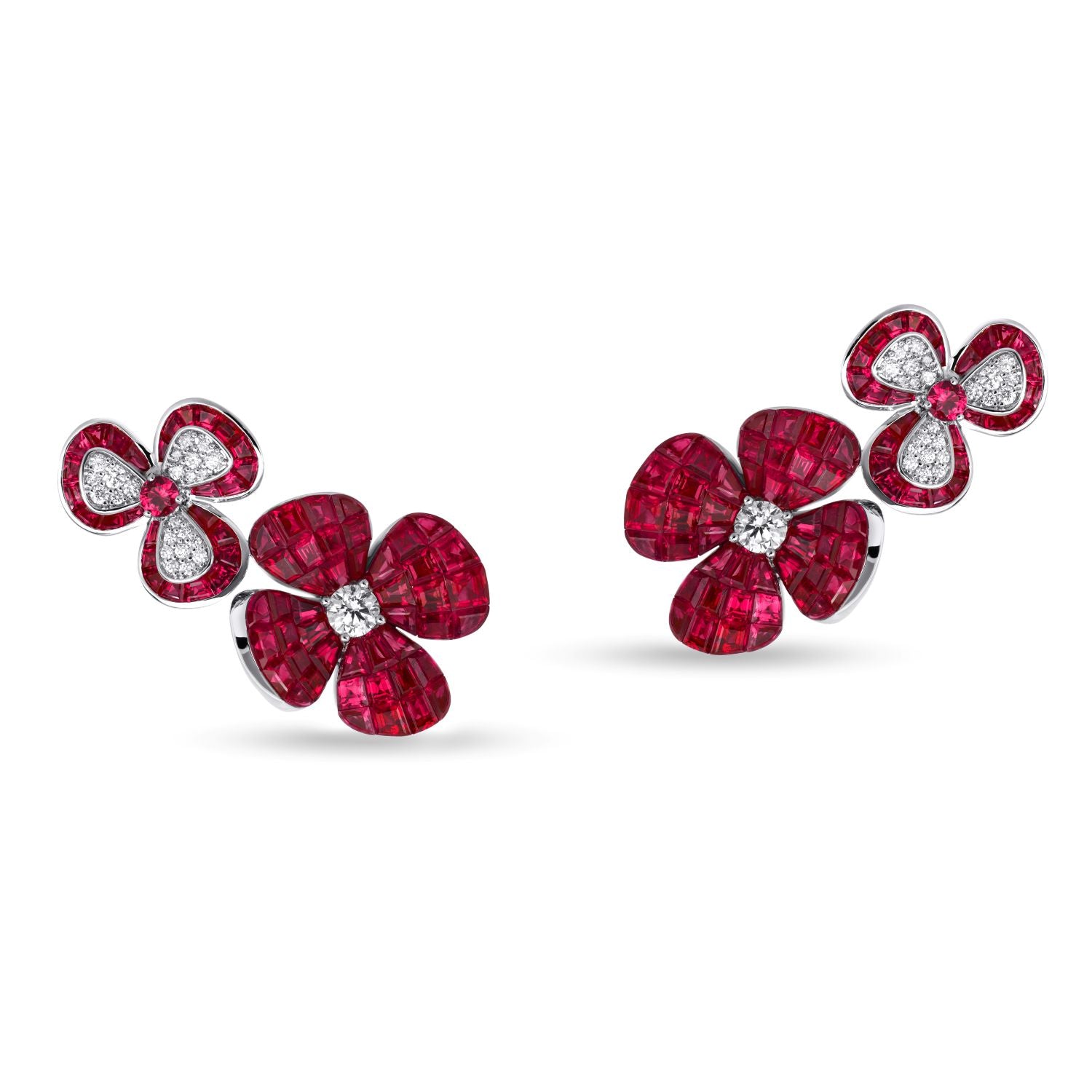 Blumen Ohrringe mit Rubinen