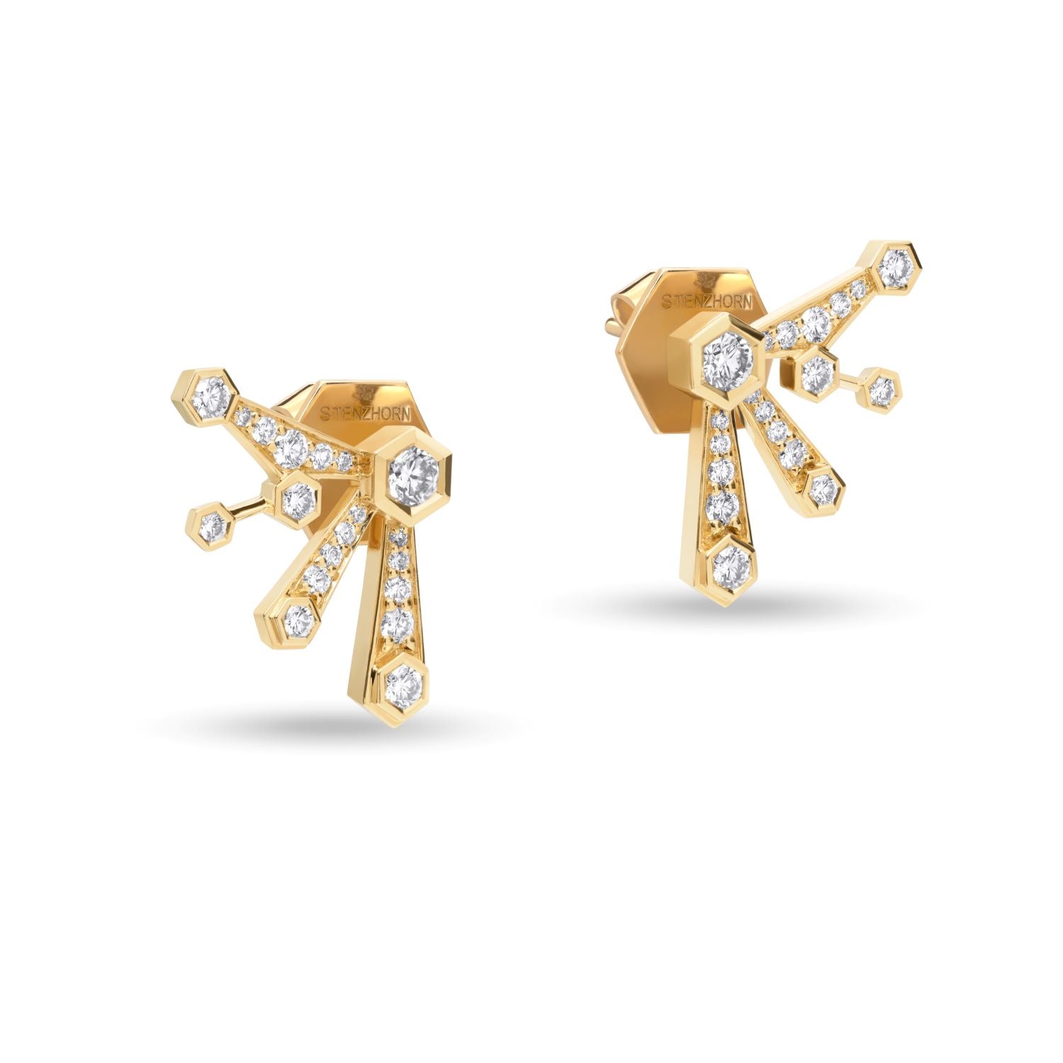 kleiner Goldohrring mit Diamanten